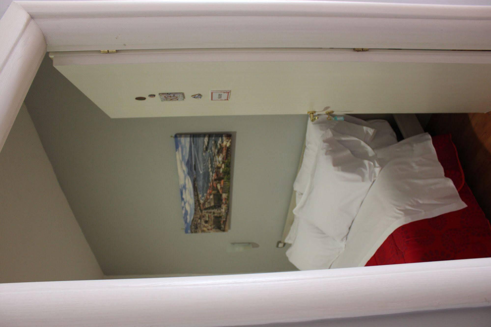 Coral Rooms Torre del Greco Buitenkant foto